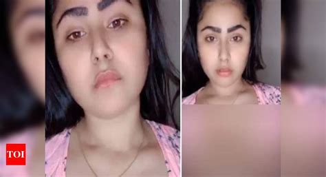 indian leaked sex|Desi Leaked Indian Porn Videos